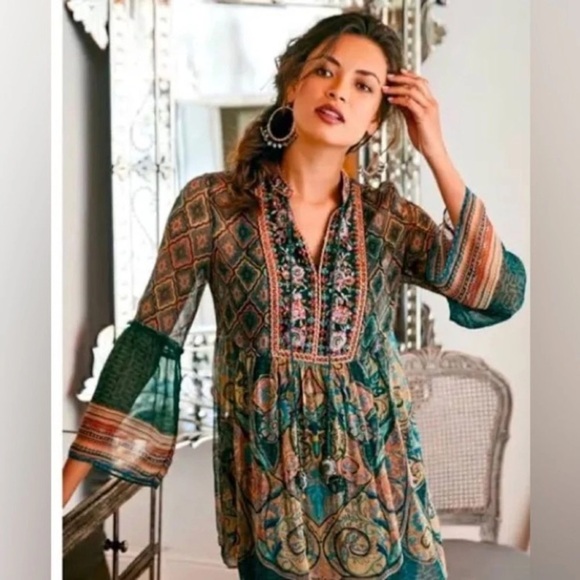 Soft Surroundings Embroidered/Beaded Emerald Shira Peasant Top- Petite Medium - Picture 12 of 12